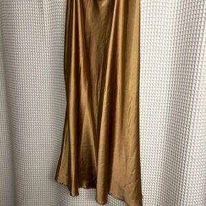 JODIFL Gold A-Line Satin Skirt